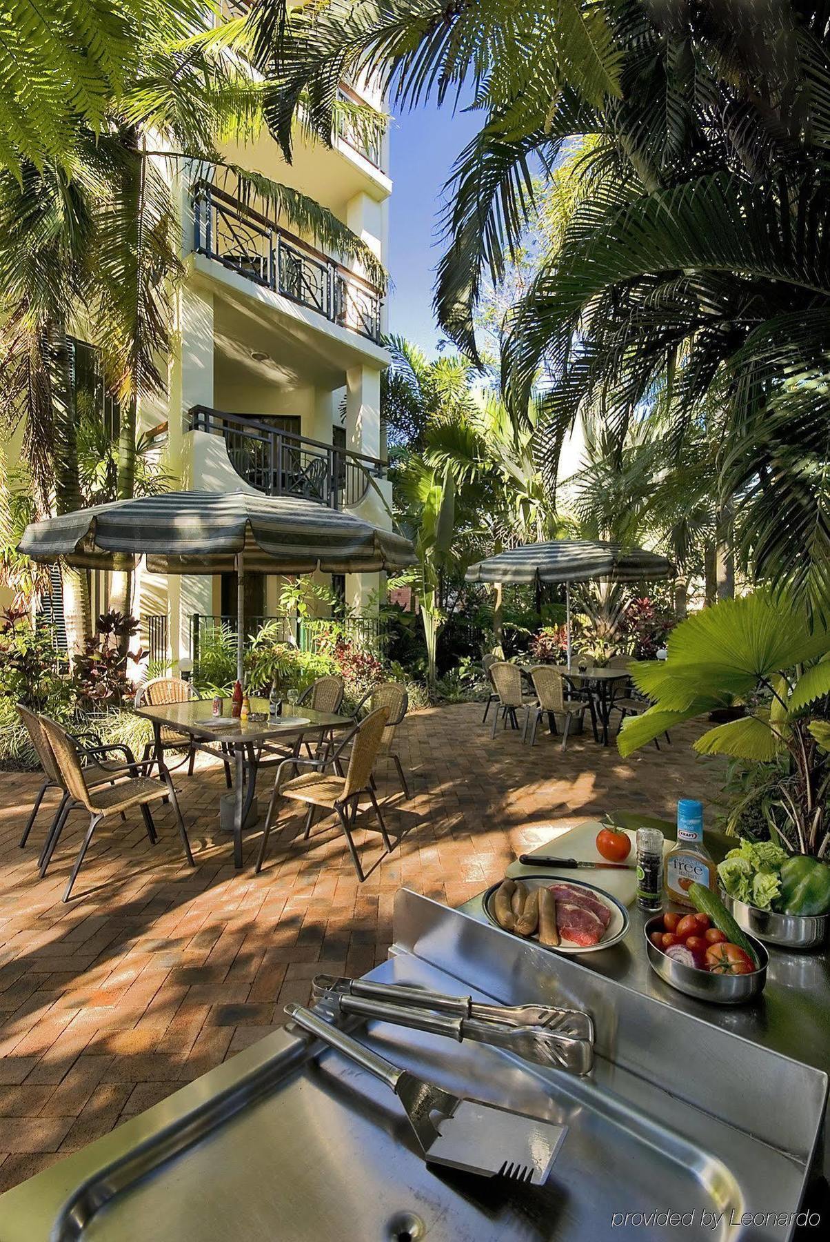 Tropic Towers Apartments Κερνς Εστιατόριο φωτογραφία