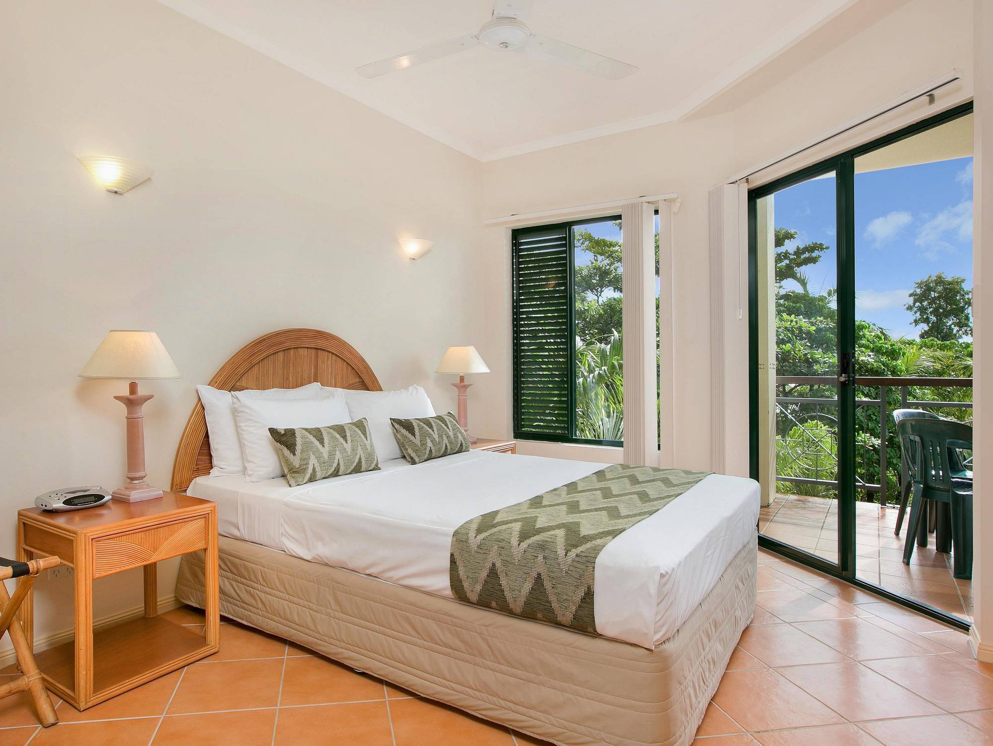 Tropic Towers Apartments Κερνς Εξωτερικό φωτογραφία