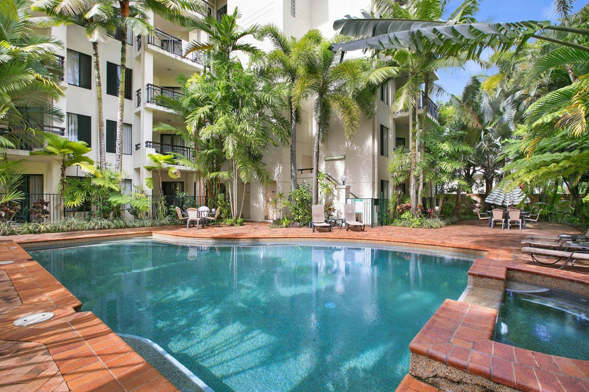 Tropic Towers Apartments Κερνς Εξωτερικό φωτογραφία